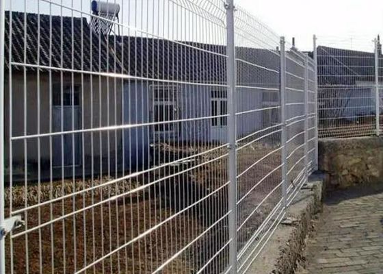 Kustomisasi Galvanized Welded Wire Mesh Sheets Pagar Keamanan Weldmesh 5.2m