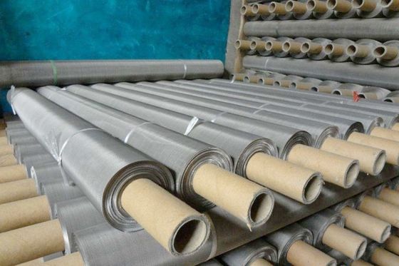 Layar Wire Mesh Anyaman Stainless Steel 200 Mesh dengan Panjang 30m