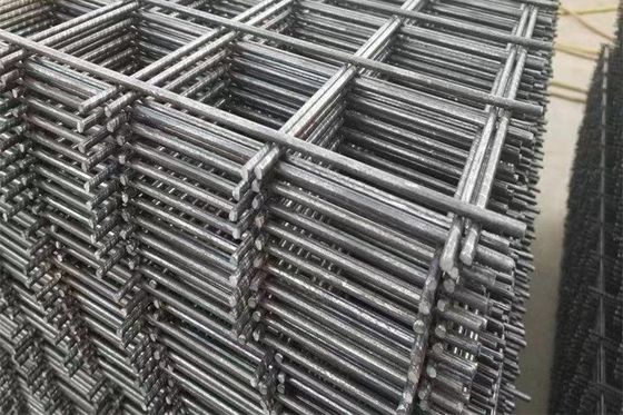 Q195 Panel Wire Mesh Las Baja Karbon Rendah Bentuk lubang persegi atau persegi panjang