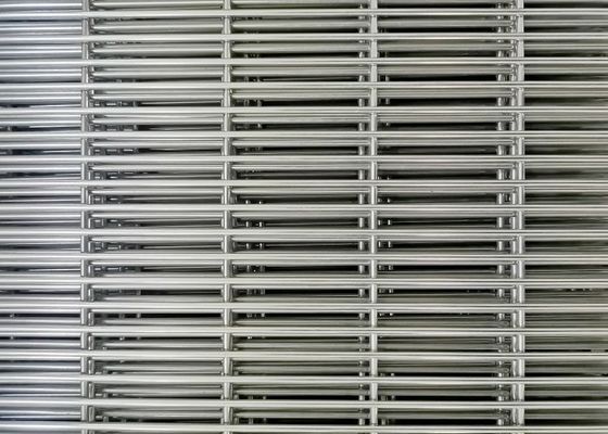 Mesh Layar Filter Tahan Abrasi Digunakan dalam Operasi Penambangan dan Penggalian