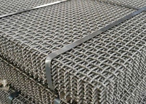 Layar Wire Mesh Tenun Tahan Korosi Dengan Mesh Persegi Untuk Tipe Kait 30° 180°