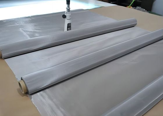 Square Woven Wire Mesh Screen In Tensile Steel Galvanized Surface Plain Weave Untuk Filter Industri