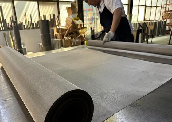 Very Fine Stainless Steel Wire Mesh Screen Plain Weave Type 400 Mesh dengan berbagai panjang