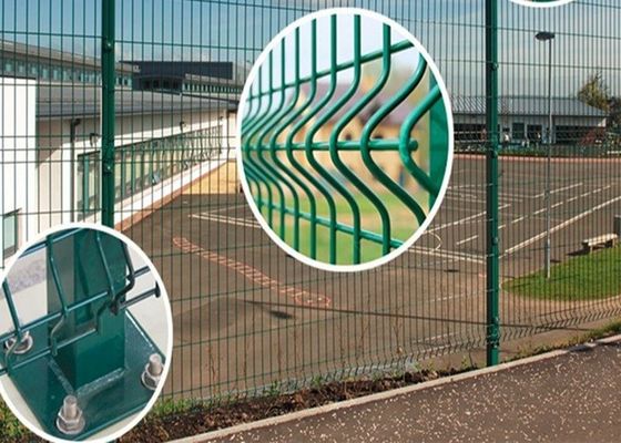 Anti karat Baja Karbon PVC Lapisan Welded Wire Mesh untuk pagar keamanan