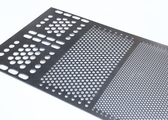 0.7mm Putih Perforated Aluminium Sheet dengan lubang persegi untuk dekorasi