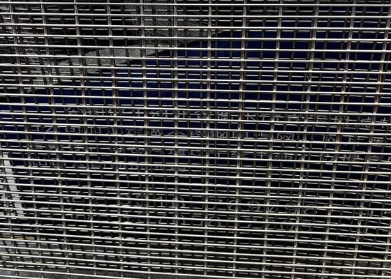 Galvanized Heavy Duty Welded Mesh Rolls Ukuran 25,4mm X 25,4mm