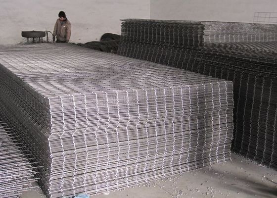High Strength Galvanized Steel Weldmesh Rolls Dengan Diameter Kawat 0,5mm-6.0mm