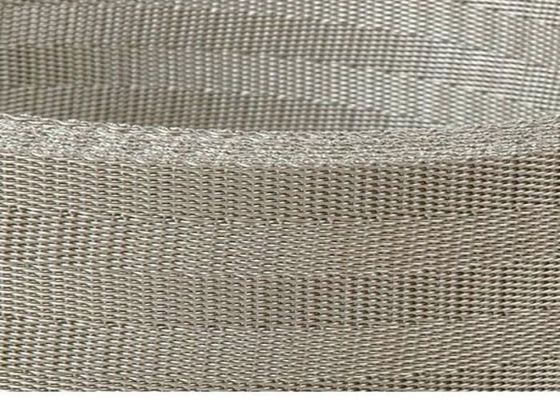 Tinggi Kekuatan Tarikan Baja Karbon Woven Wire Mesh Untuk Industri Pertambangan