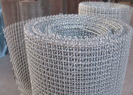 Tinggi Kekuatan Tarikan Baja Karbon Woven Wire Mesh Untuk Industri Pertambangan