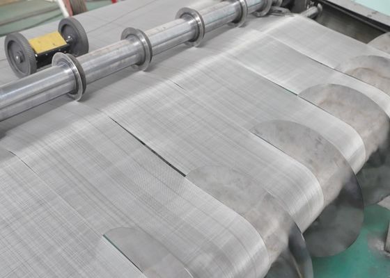 Luas Disesuaikan Plain Weave Woven Wire Mesh Screen dengan Multiple Options Material