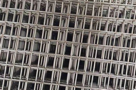 Konstruksi Spot Welded Wire Mesh Panel Galvanized Baja 3 inci Aperture