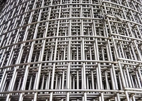 Galvanized Steel Welded Wire Mesh Rolls Untuk Meningkatkan Aliran Udara Dalam Peralatan Pengolahan Udara