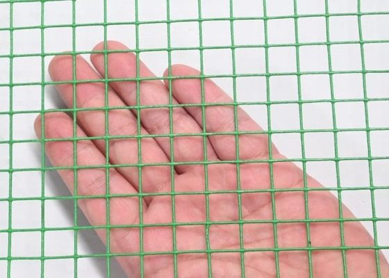 PVC dilapisi lubang persegi kawat kawat las dengan 1/4 '' 3/8' 'dan 3/4' 'ukuran lubang untuk kandang keamanan dan kandang hewan