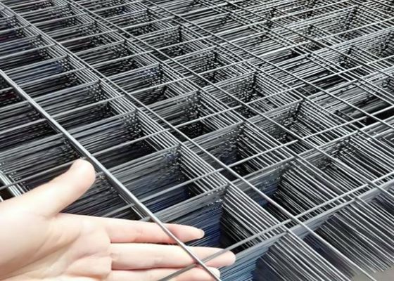 Panel Wire Mesh Hot Dip Galvanized yang dapat disesuaikan dan tahan lama untuk aplikasi serbaguna